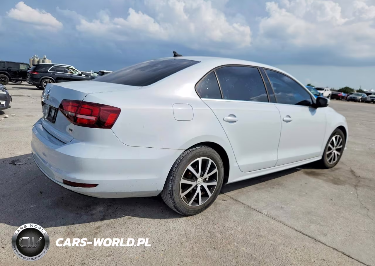 2018 Volkswagen Jetta Se VIN:3VWDB7AJXJM226876 - 3