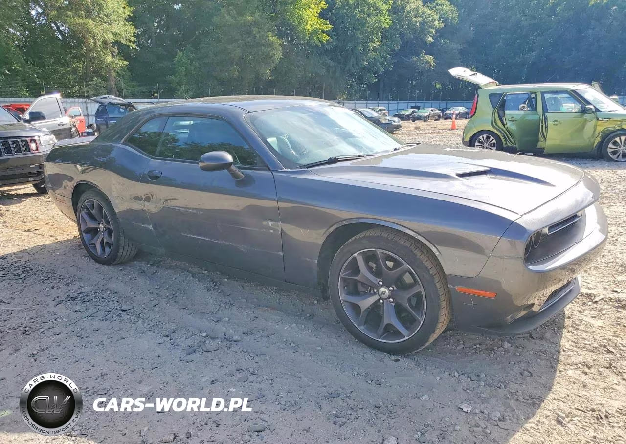 2019 Dodge Challenger Sxt VIN:2C3CDZAG1KH621459 - 4