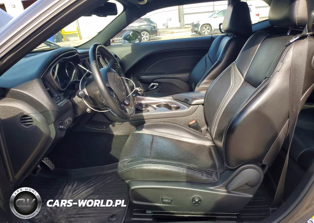 2019 Dodge Challenger Sxt VIN:2C3CDZAG1KH621459 - 7