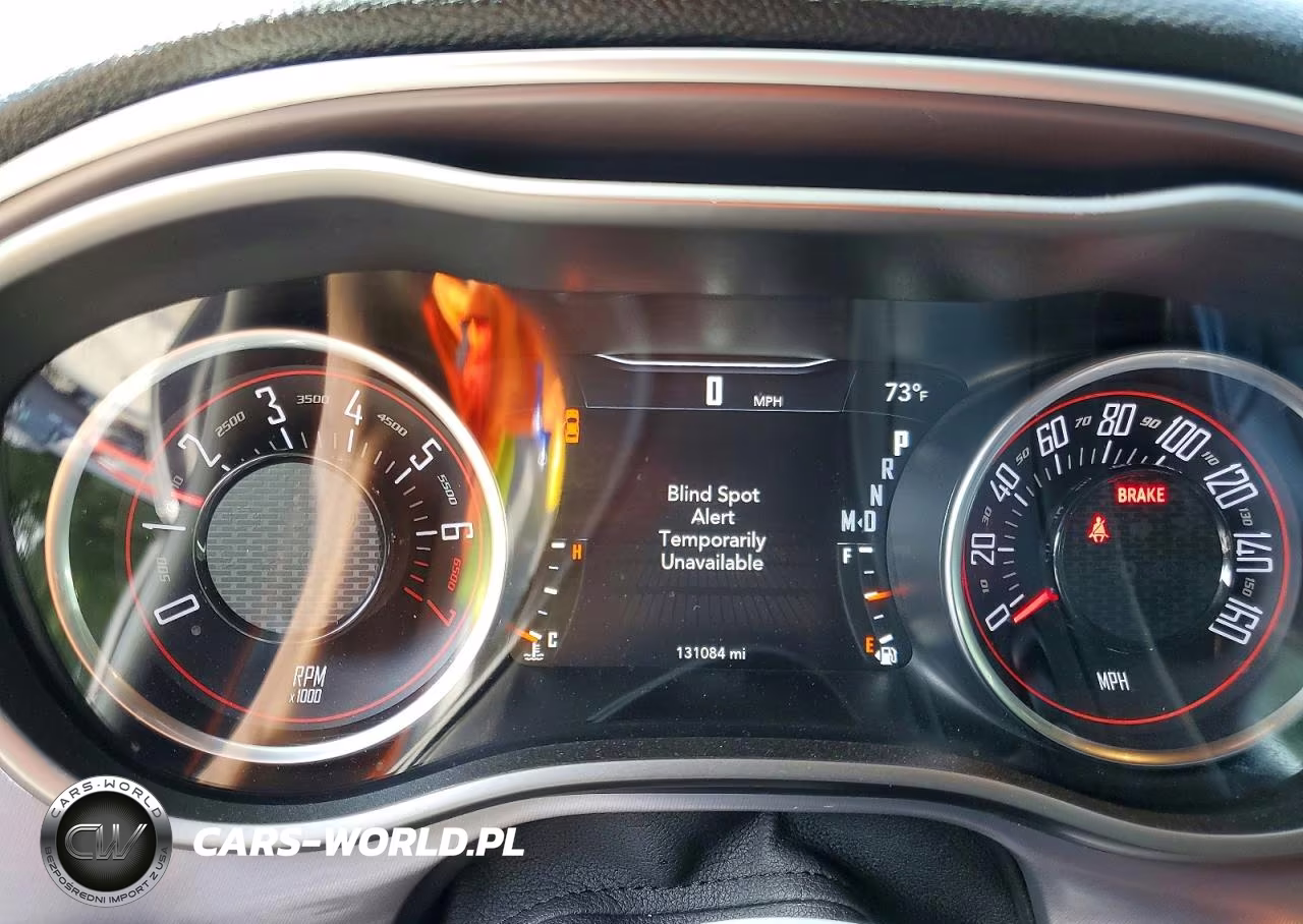 2019 Dodge Challenger Sxt VIN:2C3CDZAG1KH621459 - 9