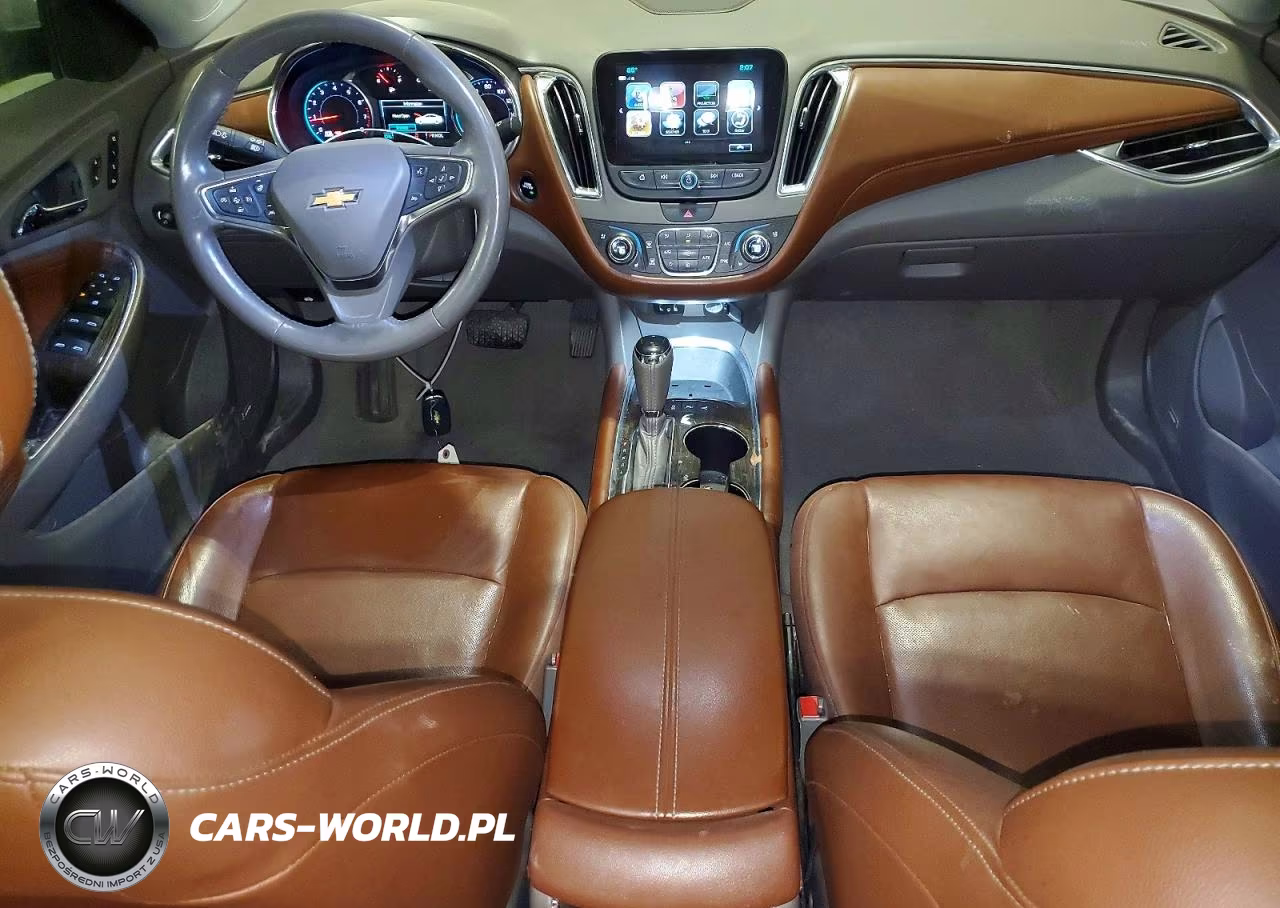 2018 Chevrolet Malibu Premier VIN:1G1ZE5SX6JF195867 - 8