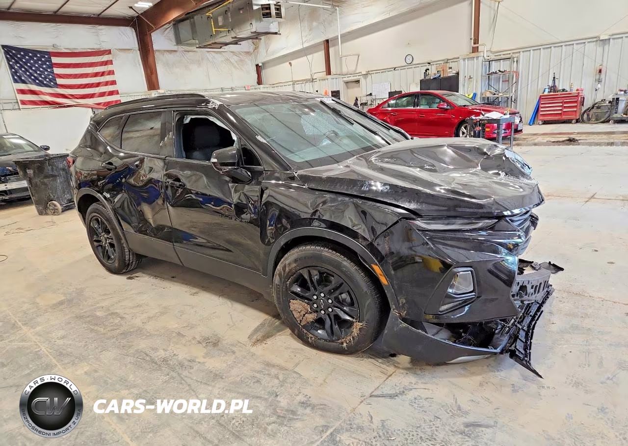 2020 Chevrolet Blazer 2Lt VIN:3GNKBHR4XLS698032 - 4