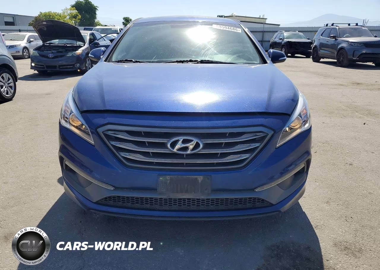 2017 Hyundai Sonata Sport VIN:5NPE34AF1HH440119 - 5