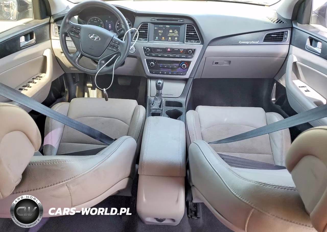 2017 Hyundai Sonata Sport VIN:5NPE34AF1HH440119 - 8