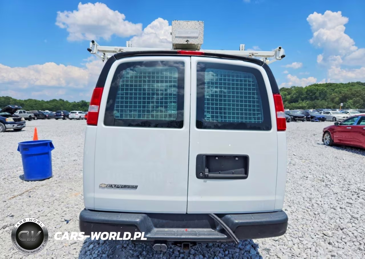 2020 Chevrolet Express G2500 VIN:1GCWGAFG6L1242452 - 6