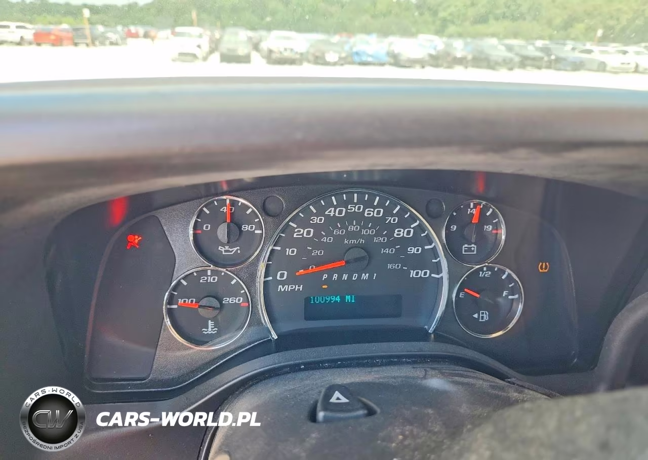 2020 Chevrolet Express G2500 VIN:1GCWGAFG6L1242452 - 9