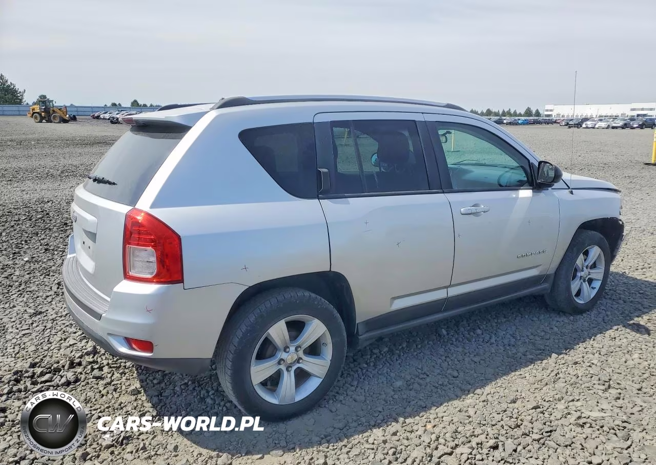 2012 Jeep Compass Sport VIN:1C4NJCBA4CD557159 - 3