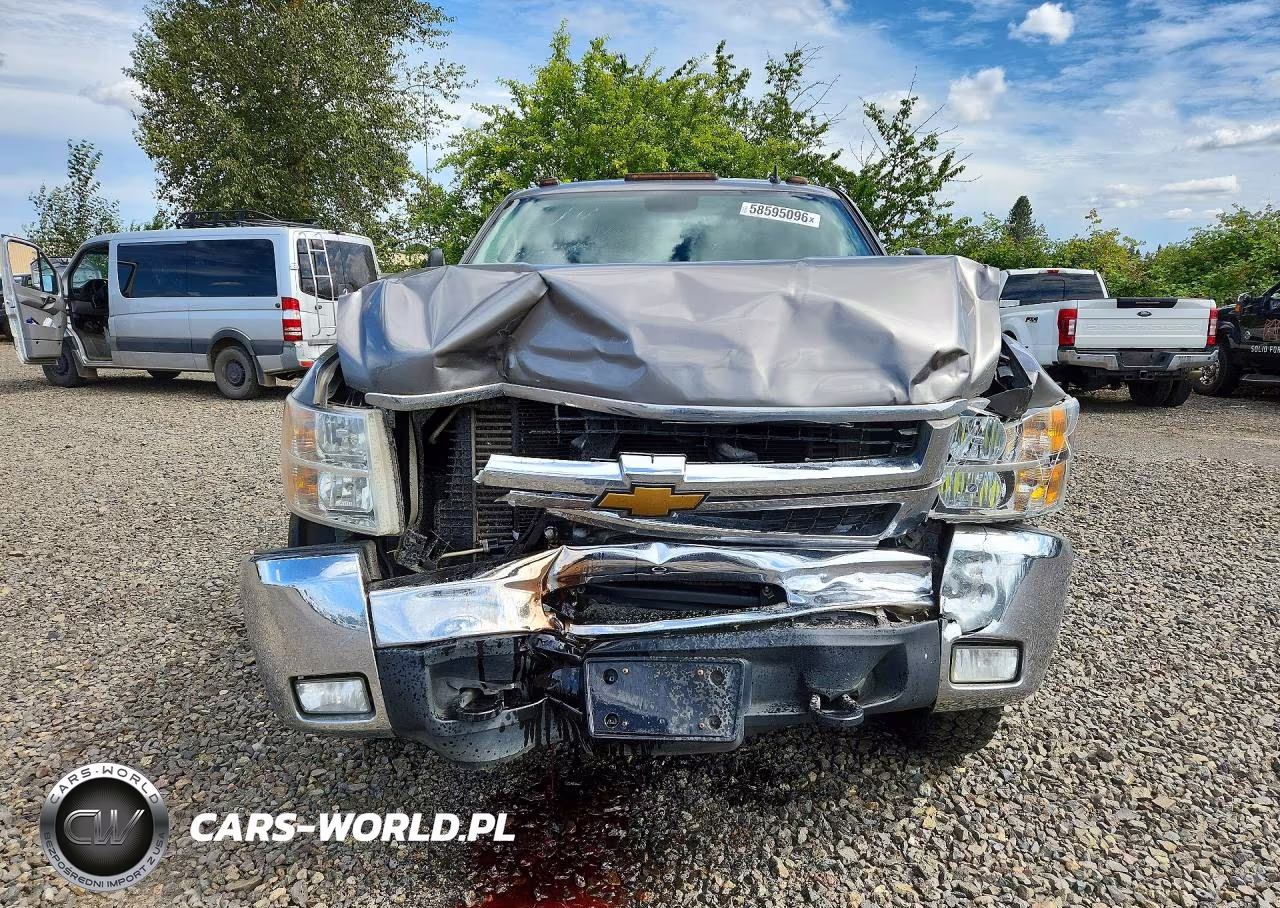 2008 Chevrolet Silverado K3500 VIN:1GCJK33658F224700 - 5
