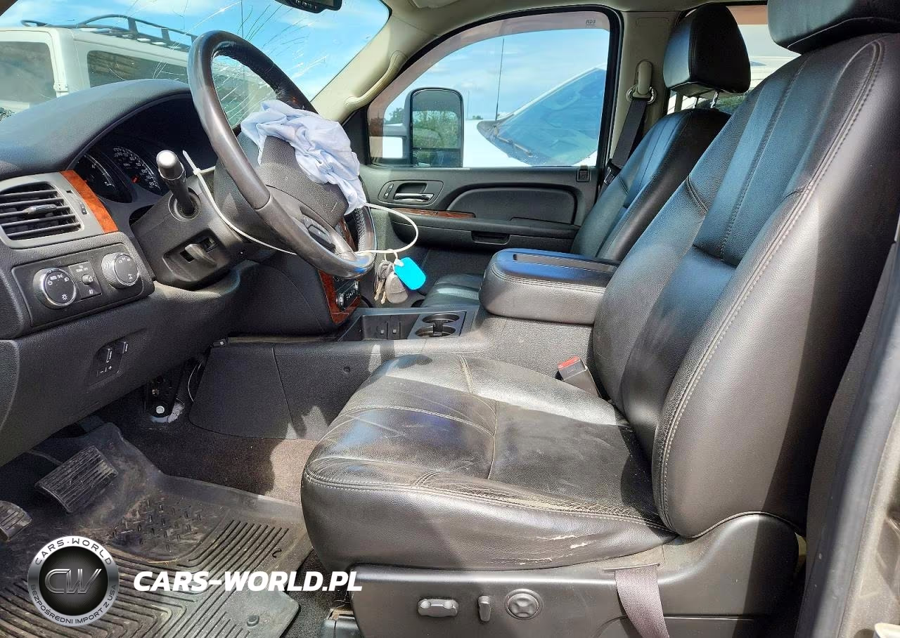 2008 Chevrolet Silverado K3500 VIN:1GCJK33658F224700 - 7