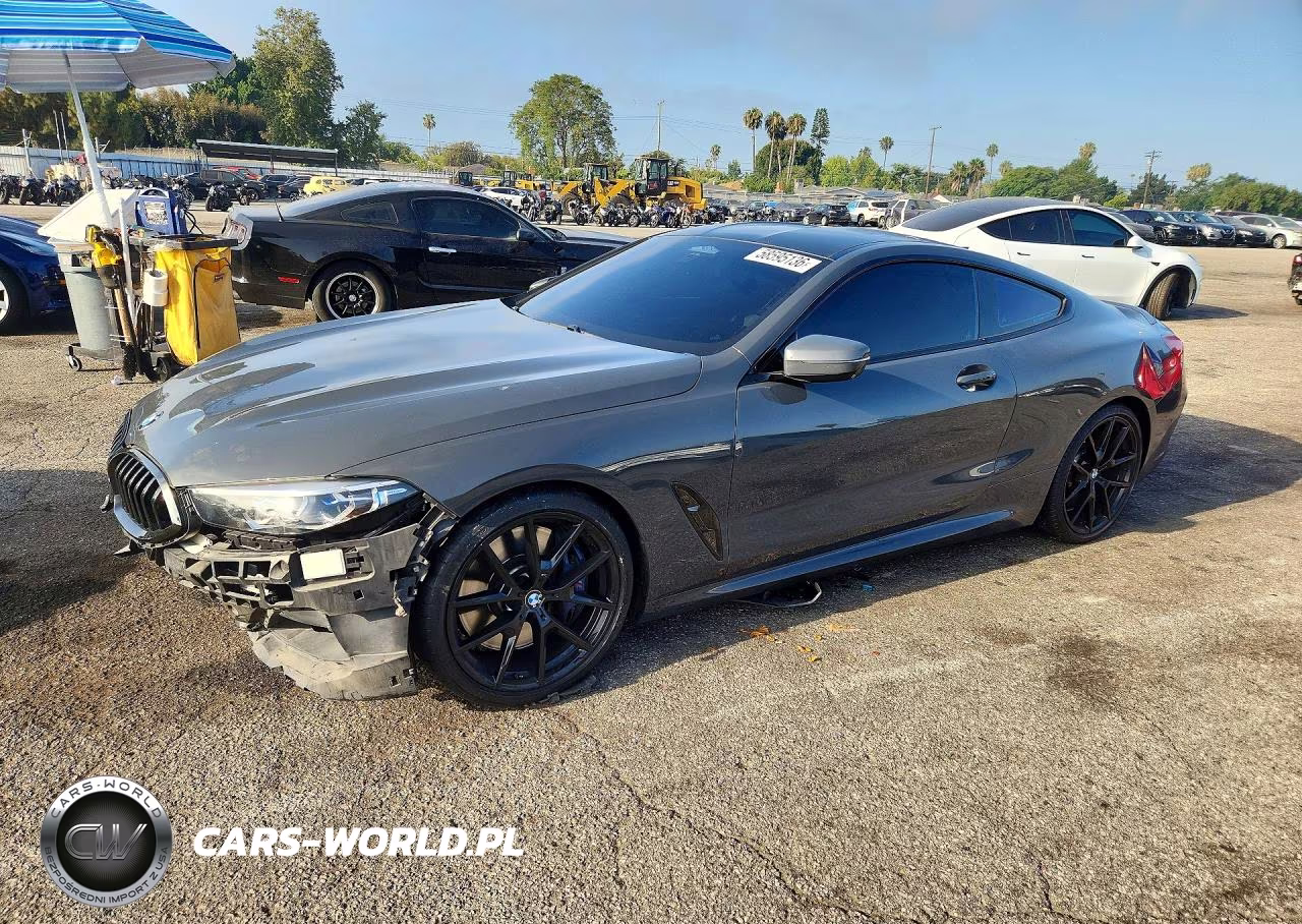 2019 BMW M850Xi