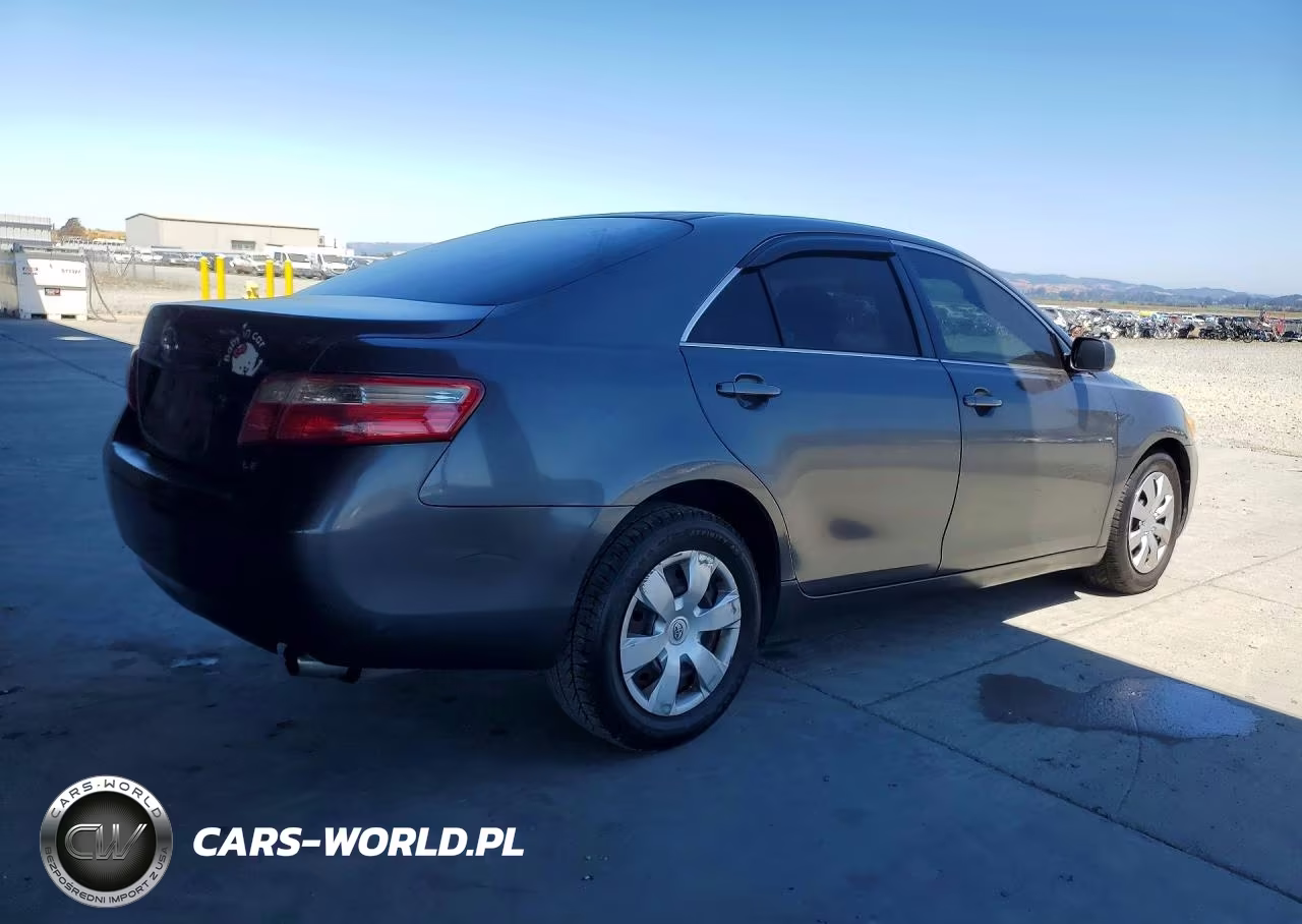 2007 Toyota Camry Le VIN:4T1BE46K47U620732 - 3