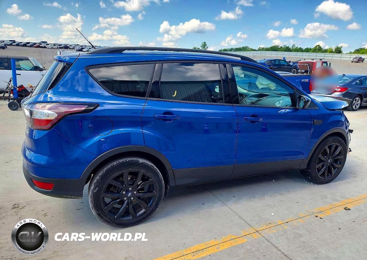 2018 Ford Escape Se VIN:1FMCU0GD6JUB08803 - 3