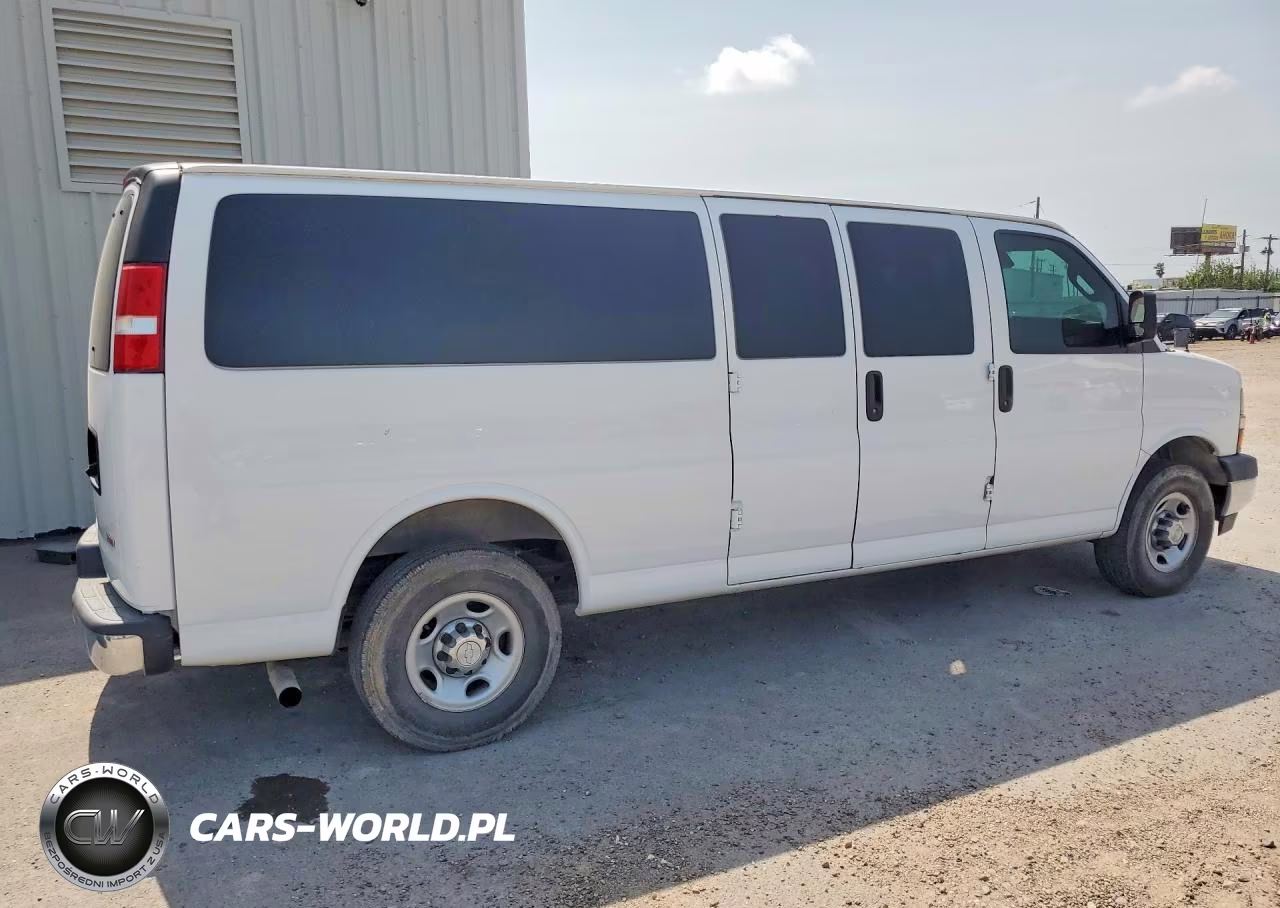 2019 Chevrolet Express G3500 Lt VIN:1GAZGPFG2K1248899 - 3