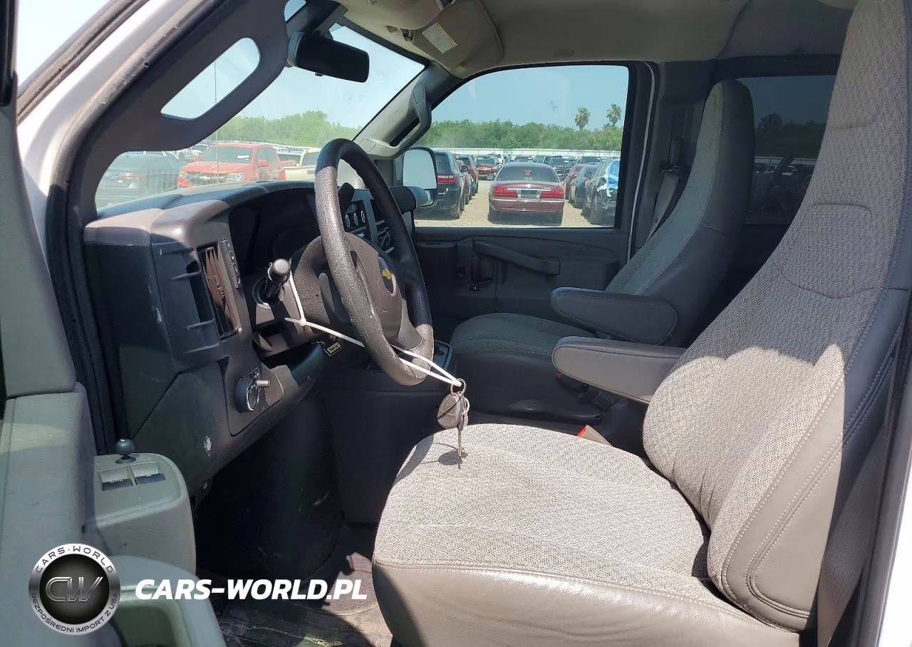 2019 Chevrolet Express G3500 Lt VIN:1GAZGPFG2K1248899 - 7