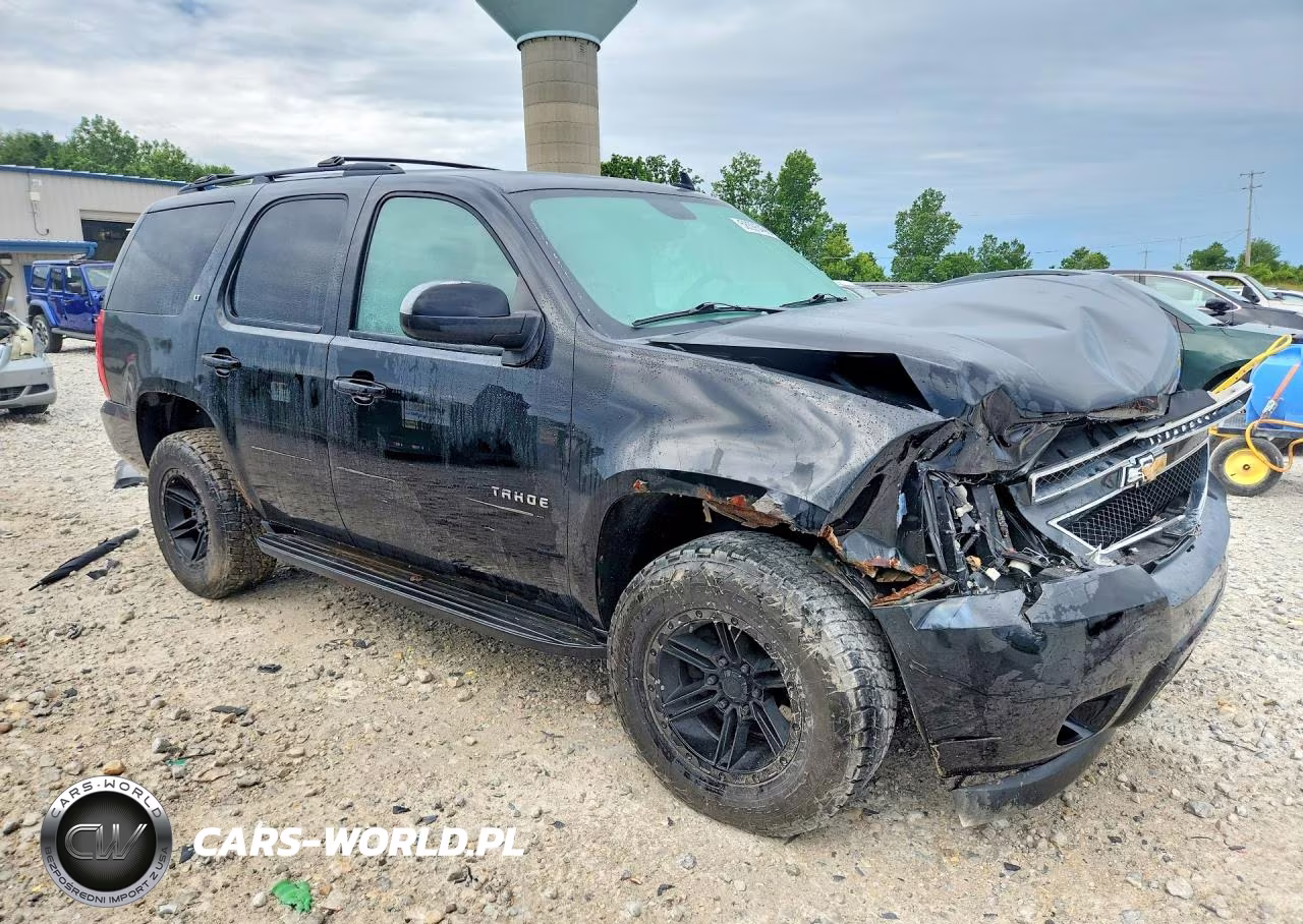 2011 Chevrolet Tahoe K1500 Lt VIN:1GNSKBE05BR255417 - 4