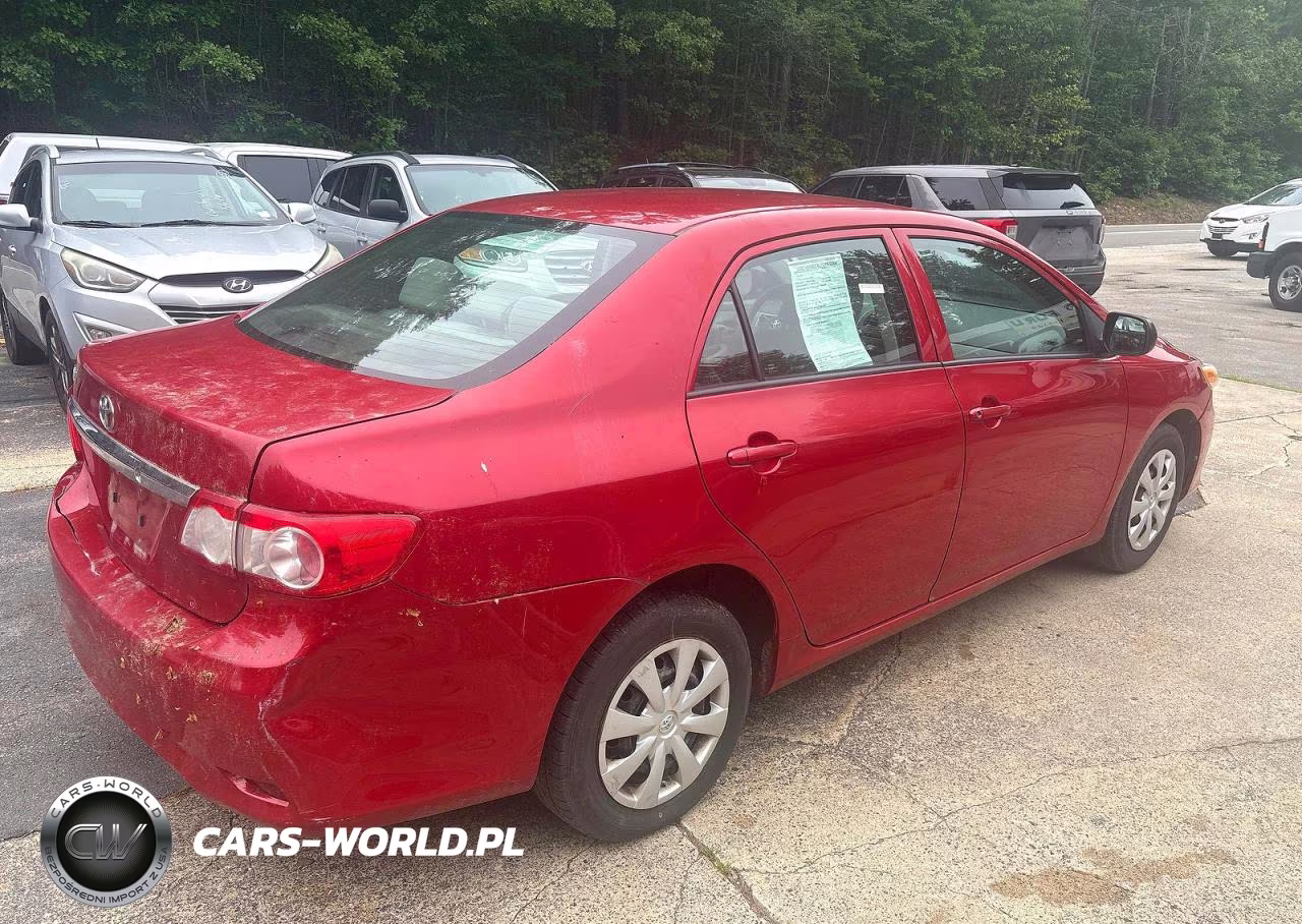 2011 Toyota Corolla Base VIN:2T1BU4EE4BC668093 - 4