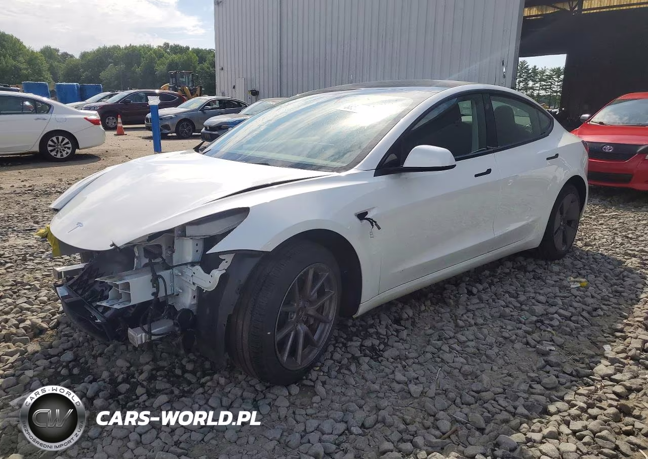 2023 Tesla Model 3 – zdjęcie 1 z 12