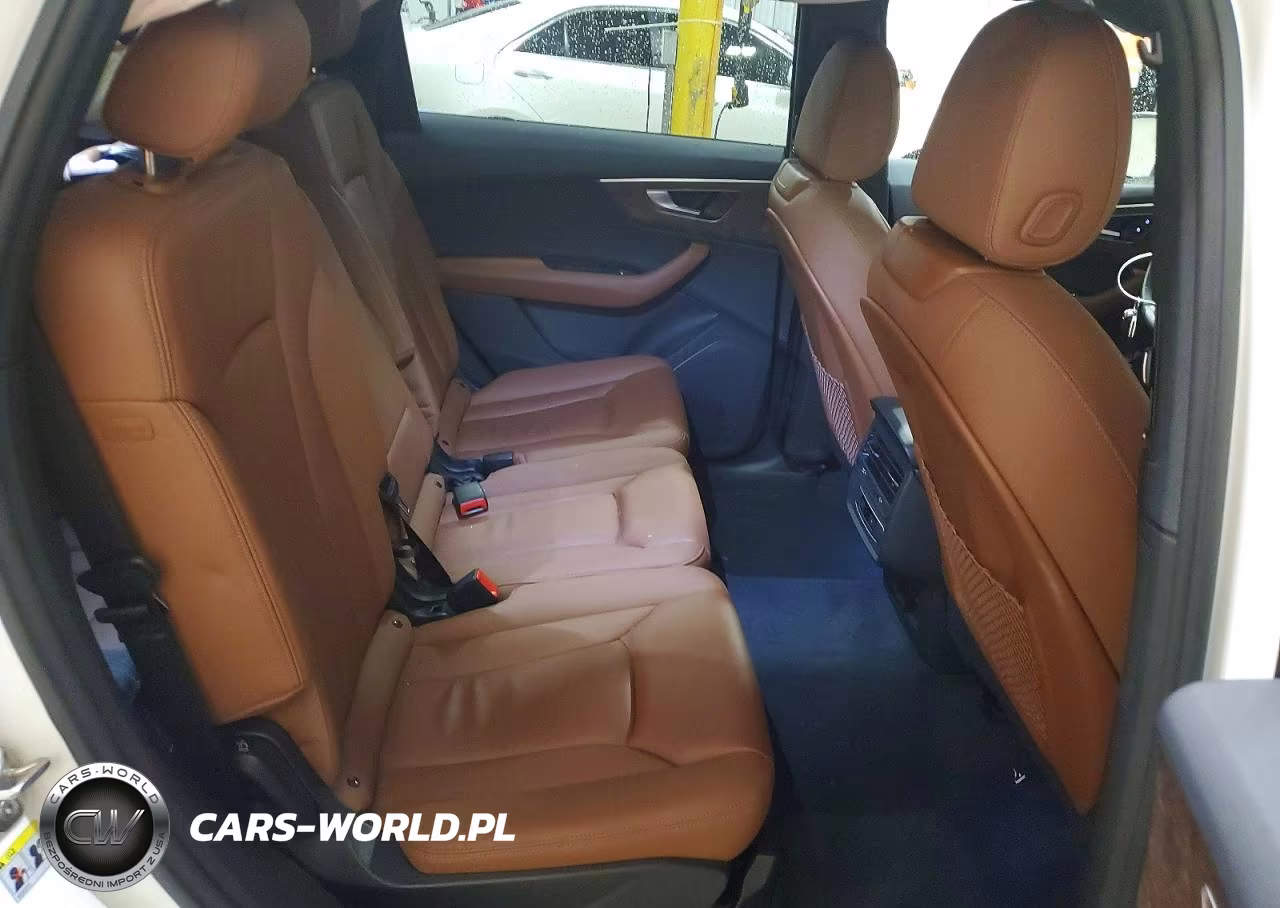 2025 Audi Q7 Premium VIN:WA1ACBF74SD010189 - 11