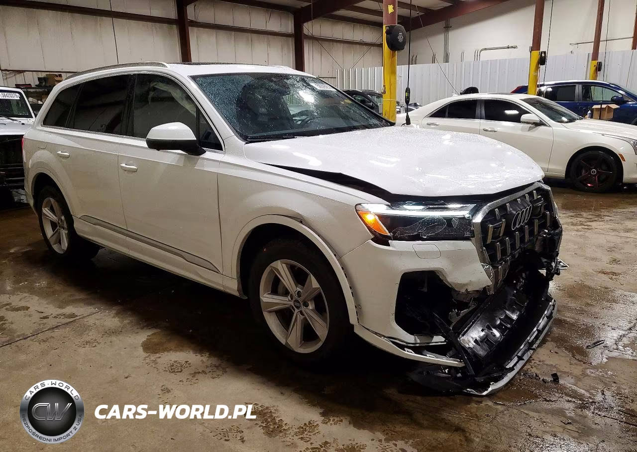 2025 Audi Q7 Premium VIN:WA1ACBF74SD010189 - 4