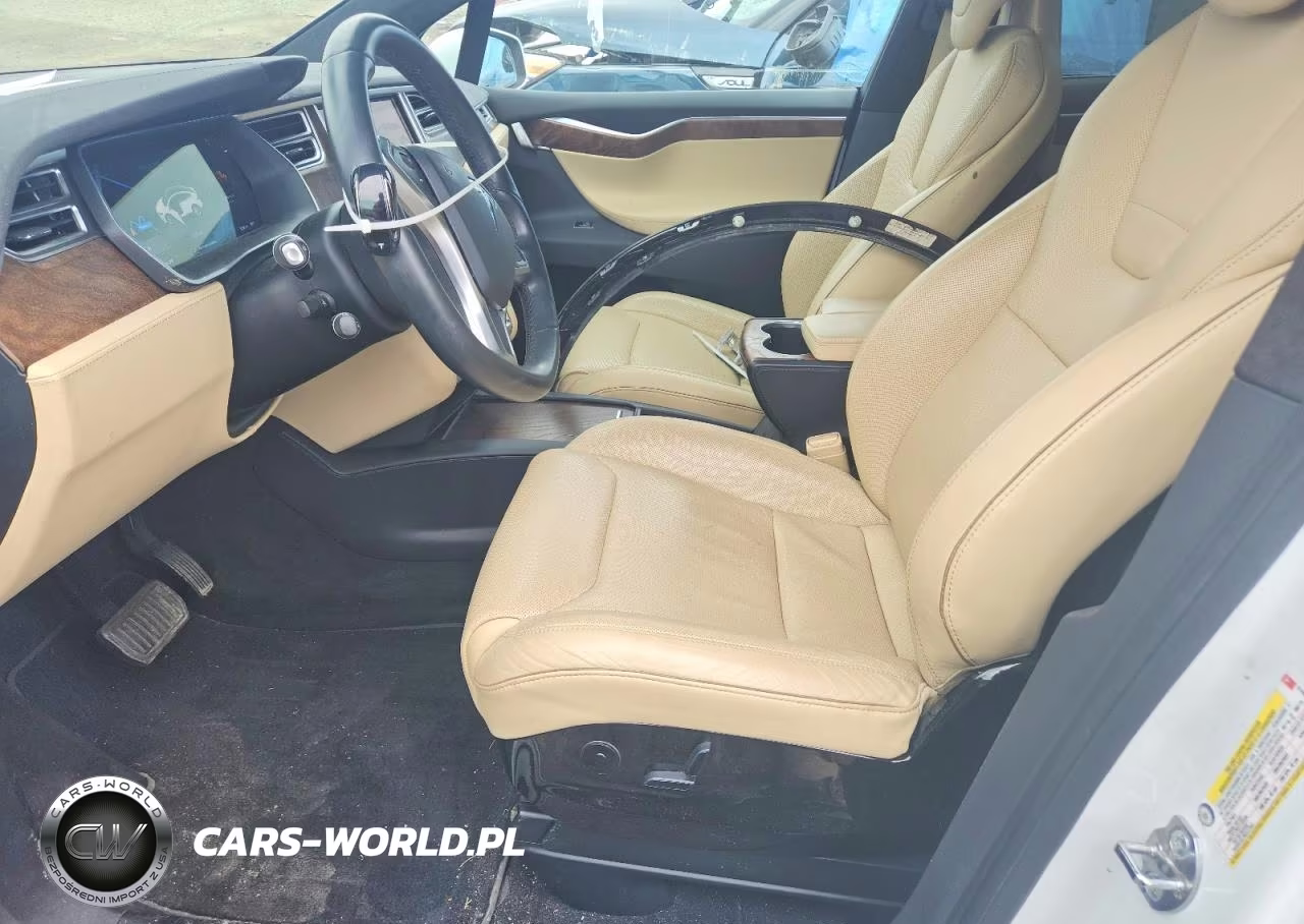 2016 Tesla Model X VIN:5YJXCBE2XGF014527 - 7