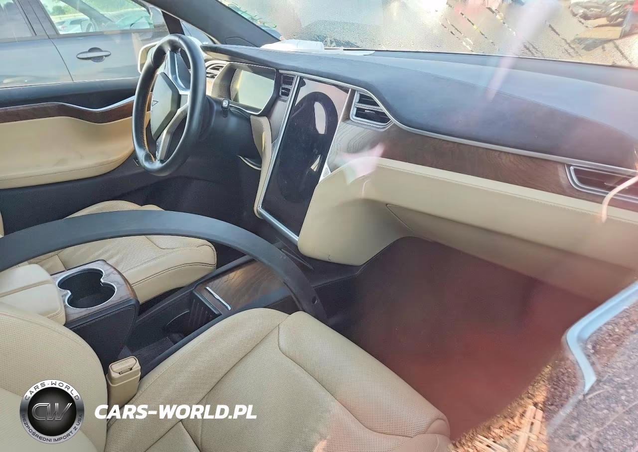 2016 Tesla Model X VIN:5YJXCBE2XGF014527 - 8