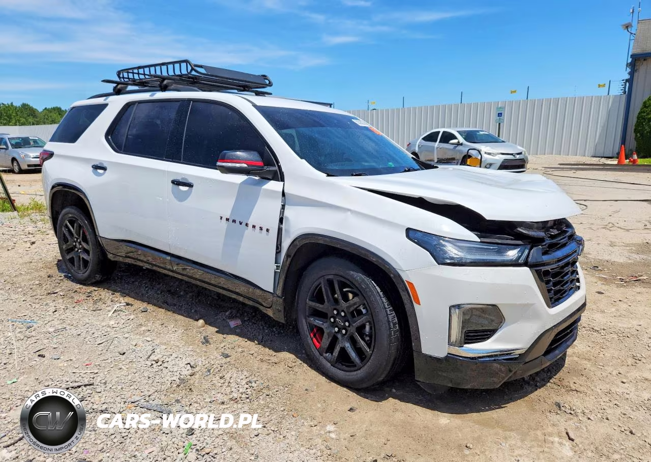 2023 Chevrolet Traverse Premier VIN:1GNEVKKW6PJ133037 - 4