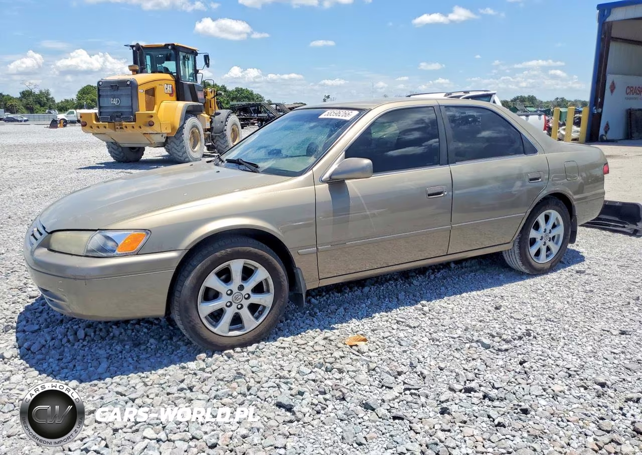 1999 Toyota Camry Le