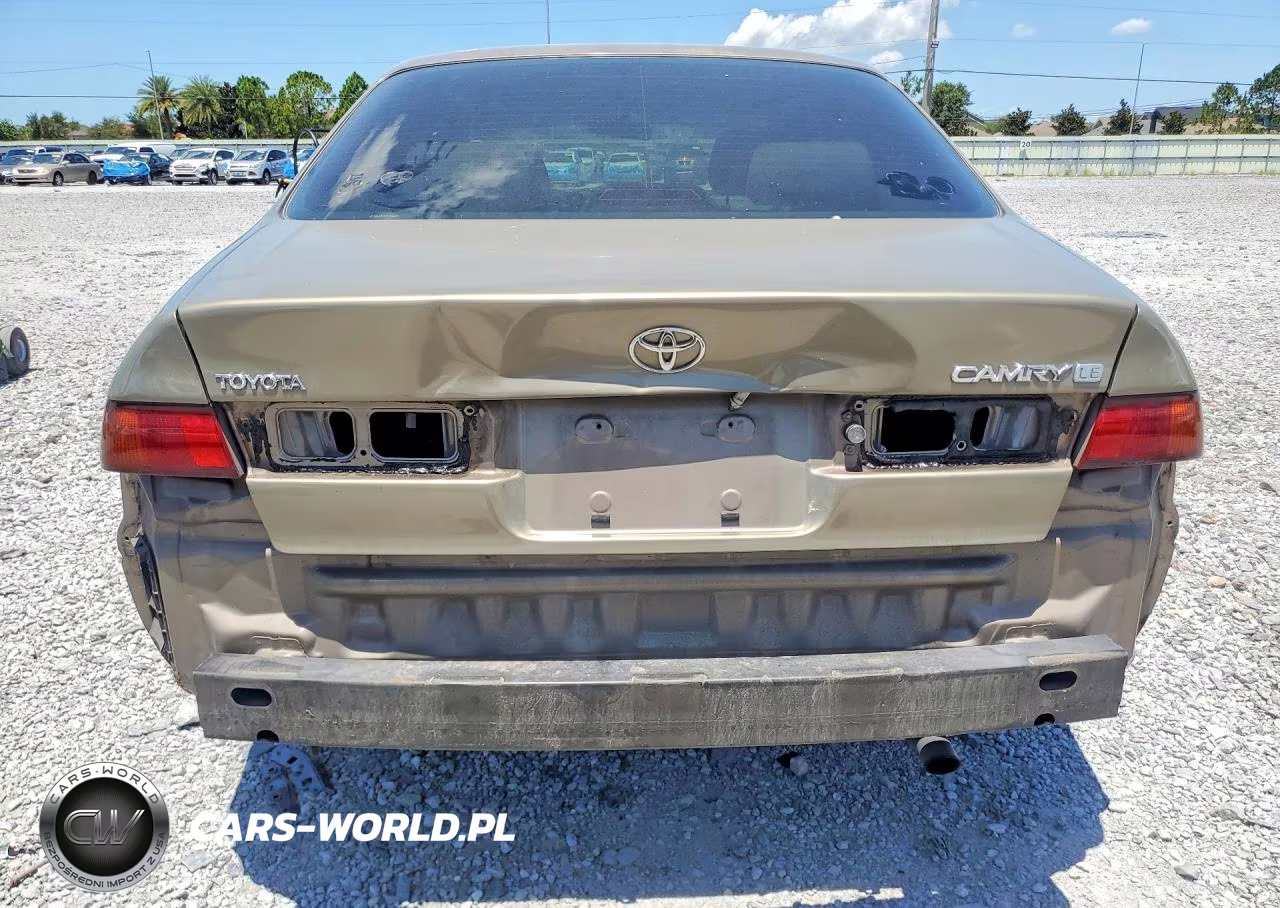 1999 Toyota Camry Le VIN:JT2BG22K8X0288223 - 6