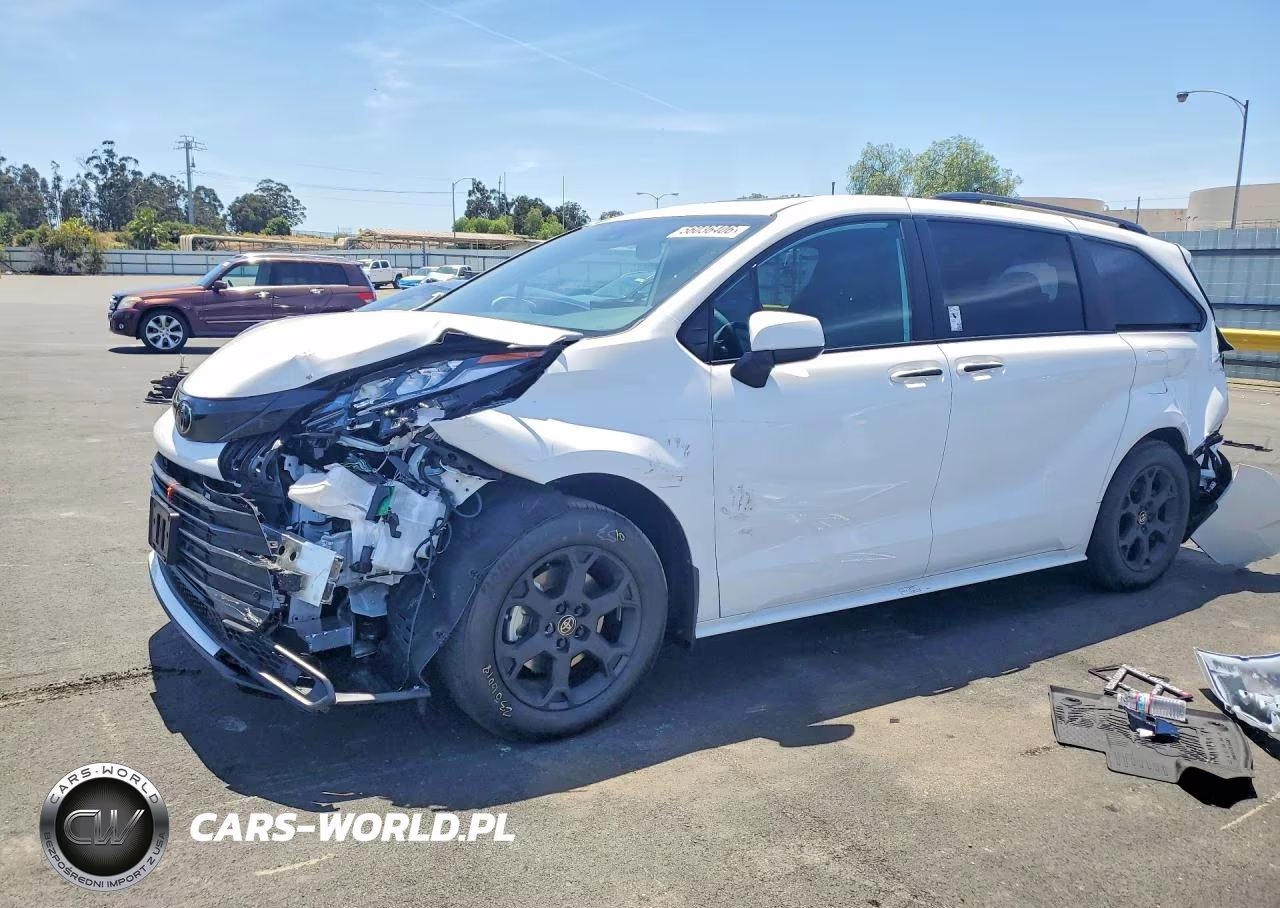 2026 Toyota Sienna Woodland Edition – zdjęcie 1 z 13