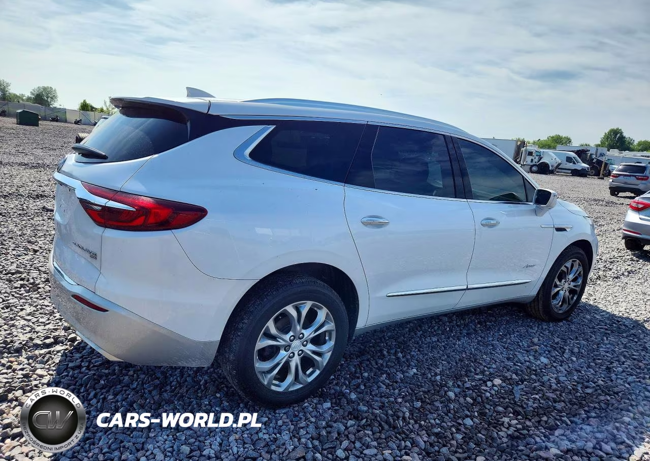 2018 Buick Enclave Avenir VIN:5GAEVCKW1JJ256218 - 3