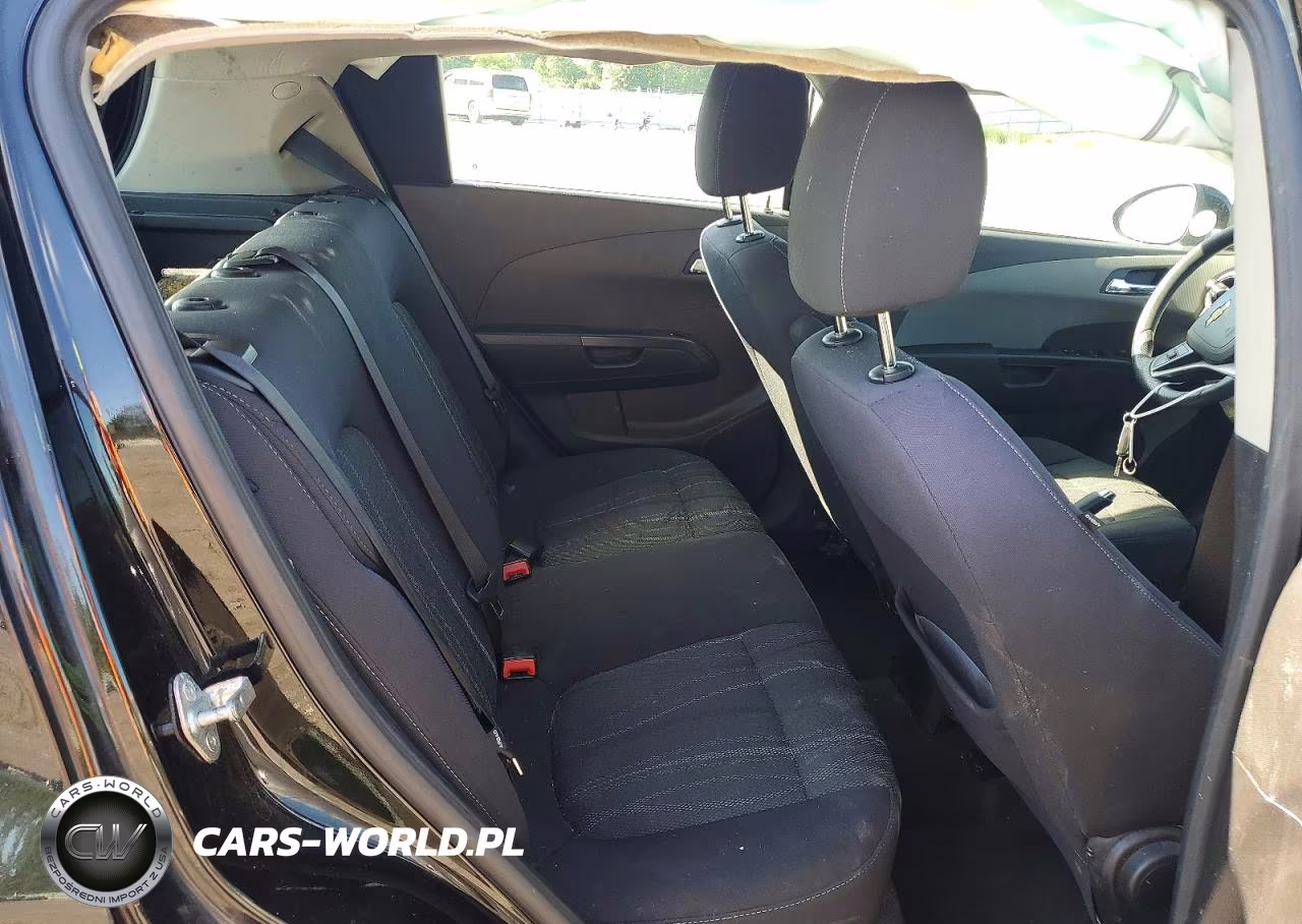 2012 Chevrolet Sonic VIN:1G1JC6SH5C4175691 - 10