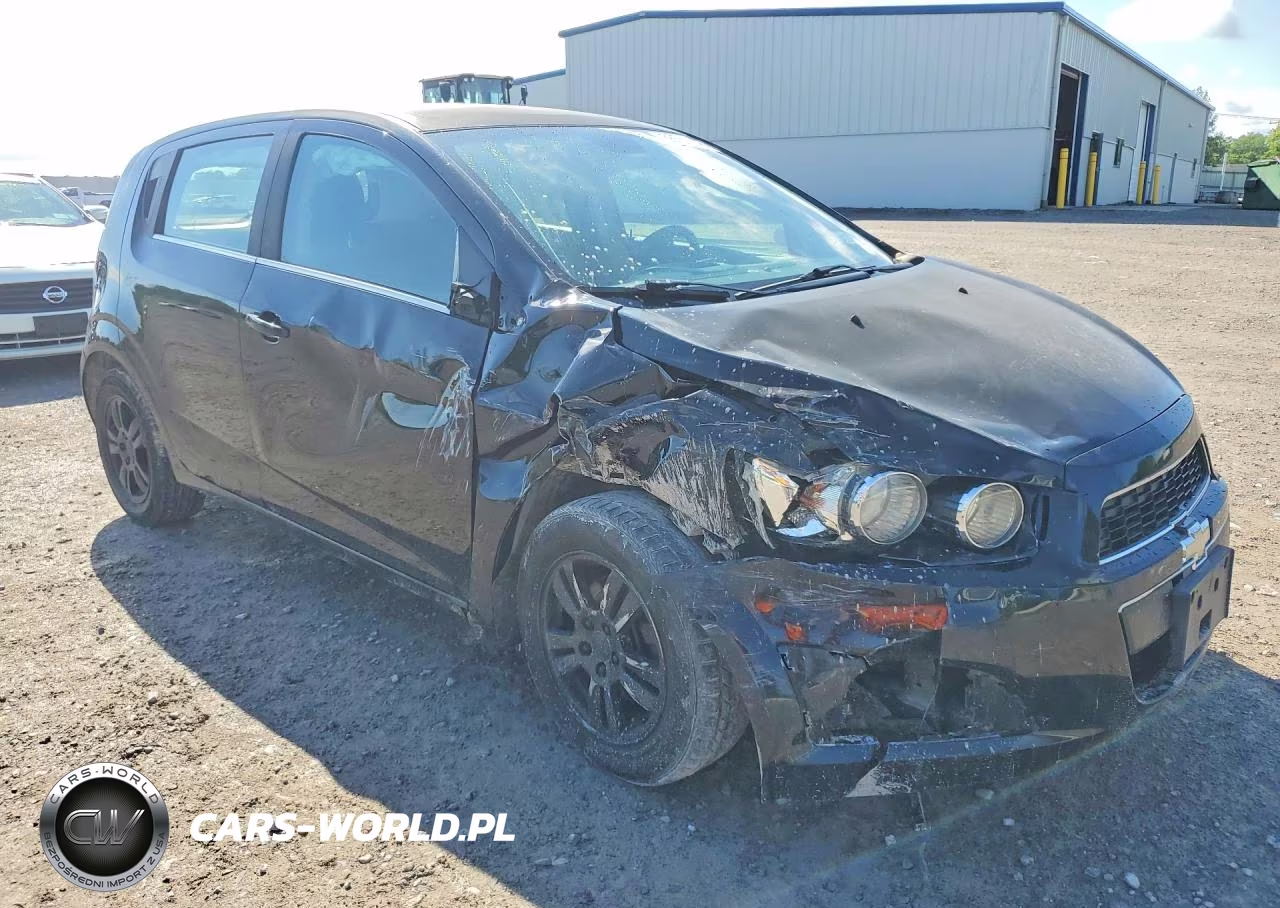 2012 Chevrolet Sonic VIN:1G1JC6SH5C4175691 - 4