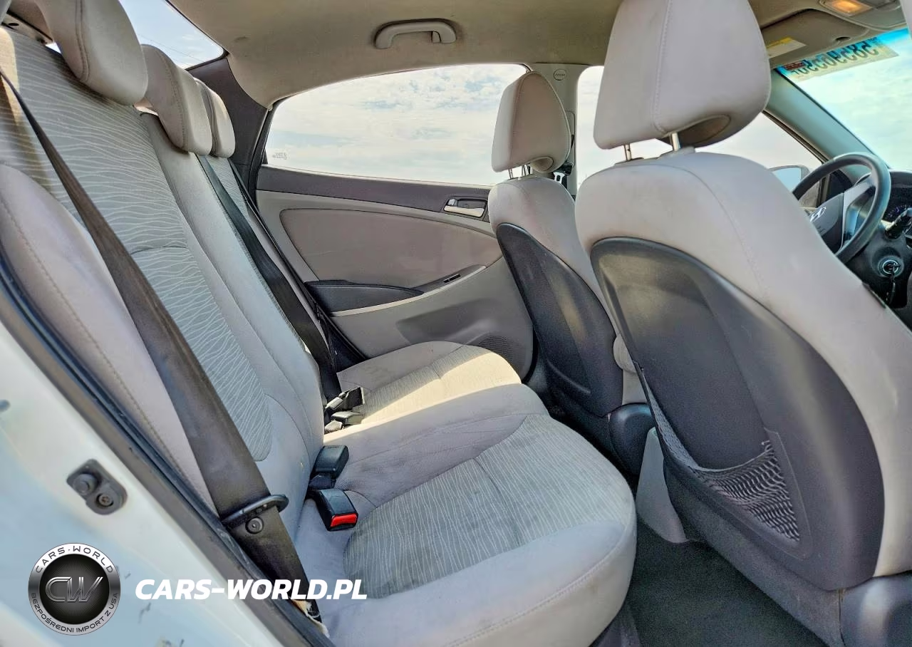 2016 Hyundai Accent Se VIN:KMHCT4AE3GU092306 - 10