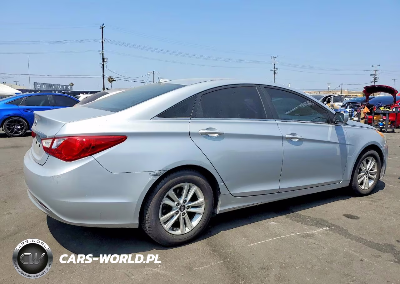 2012 Hyundai Sonata Gls VIN:5NPEB4AC7CH413198 - 3
