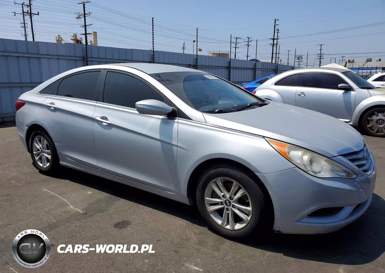 2012 Hyundai Sonata Gls VIN:5NPEB4AC7CH413198 - 4