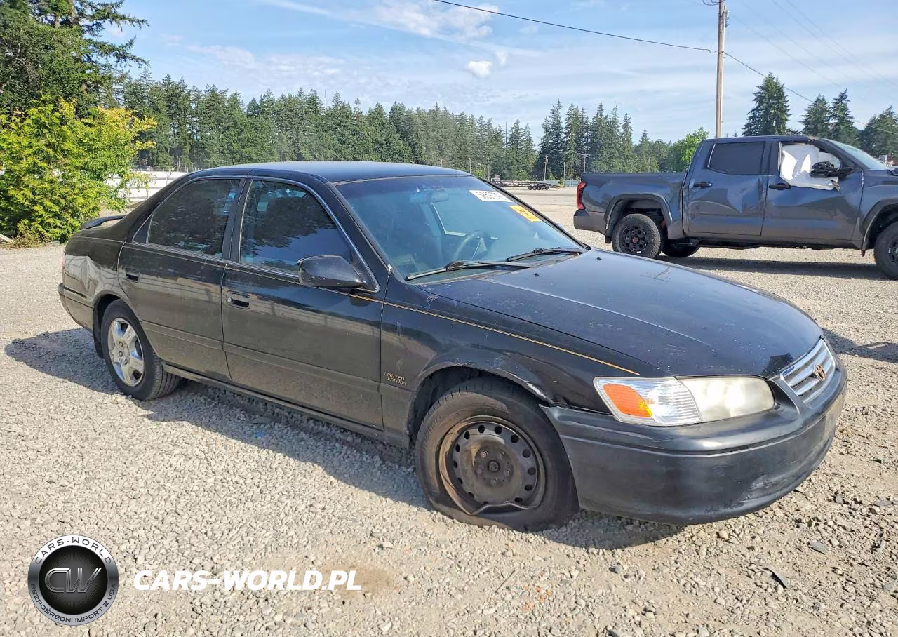 2000 Toyota Camry Le VIN:JT2BG22K9Y0518983 - 4