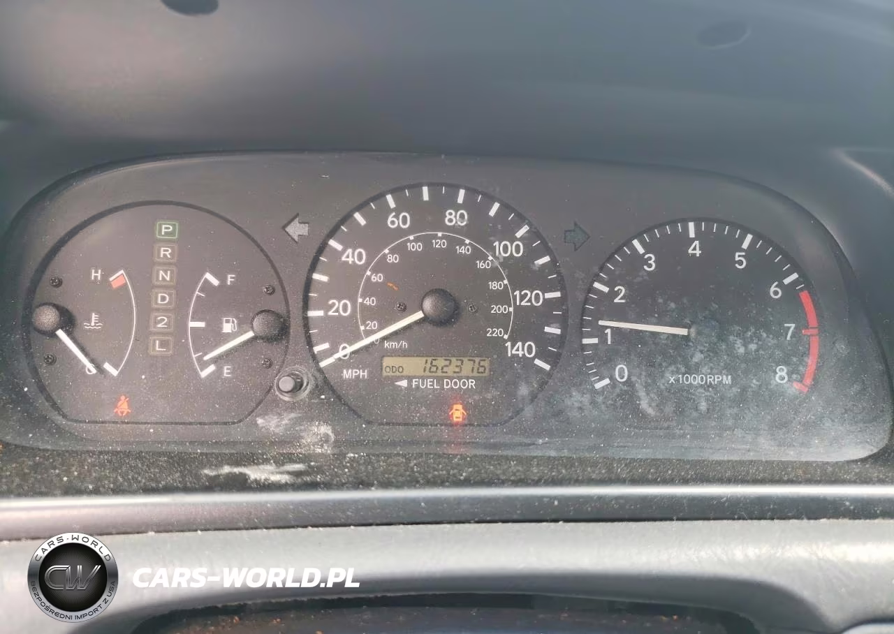 2000 Toyota Camry Le VIN:JT2BG22K9Y0518983 - 9
