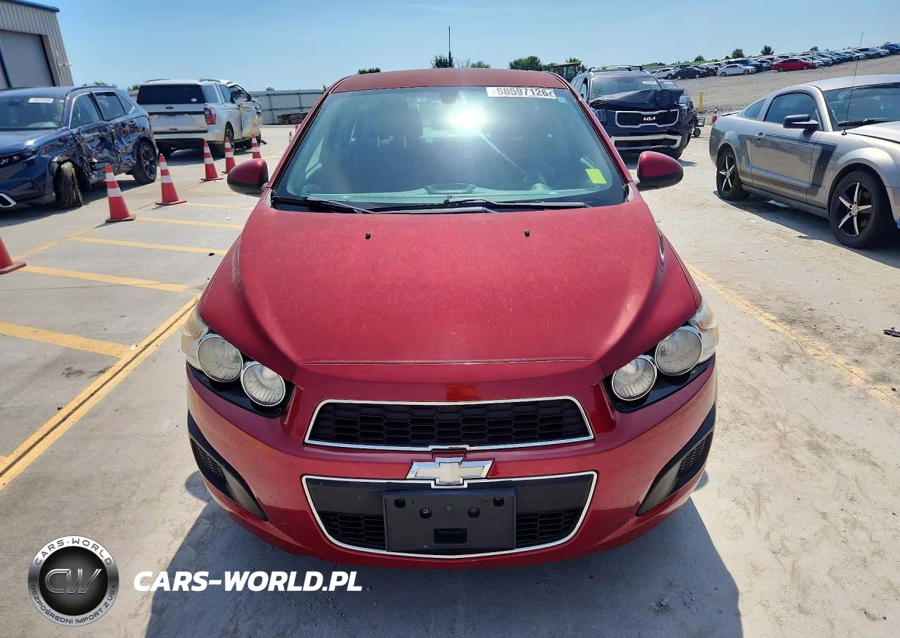 2014 Chevrolet Sonic VIN:1G1JC5SH7E4161403 - 5