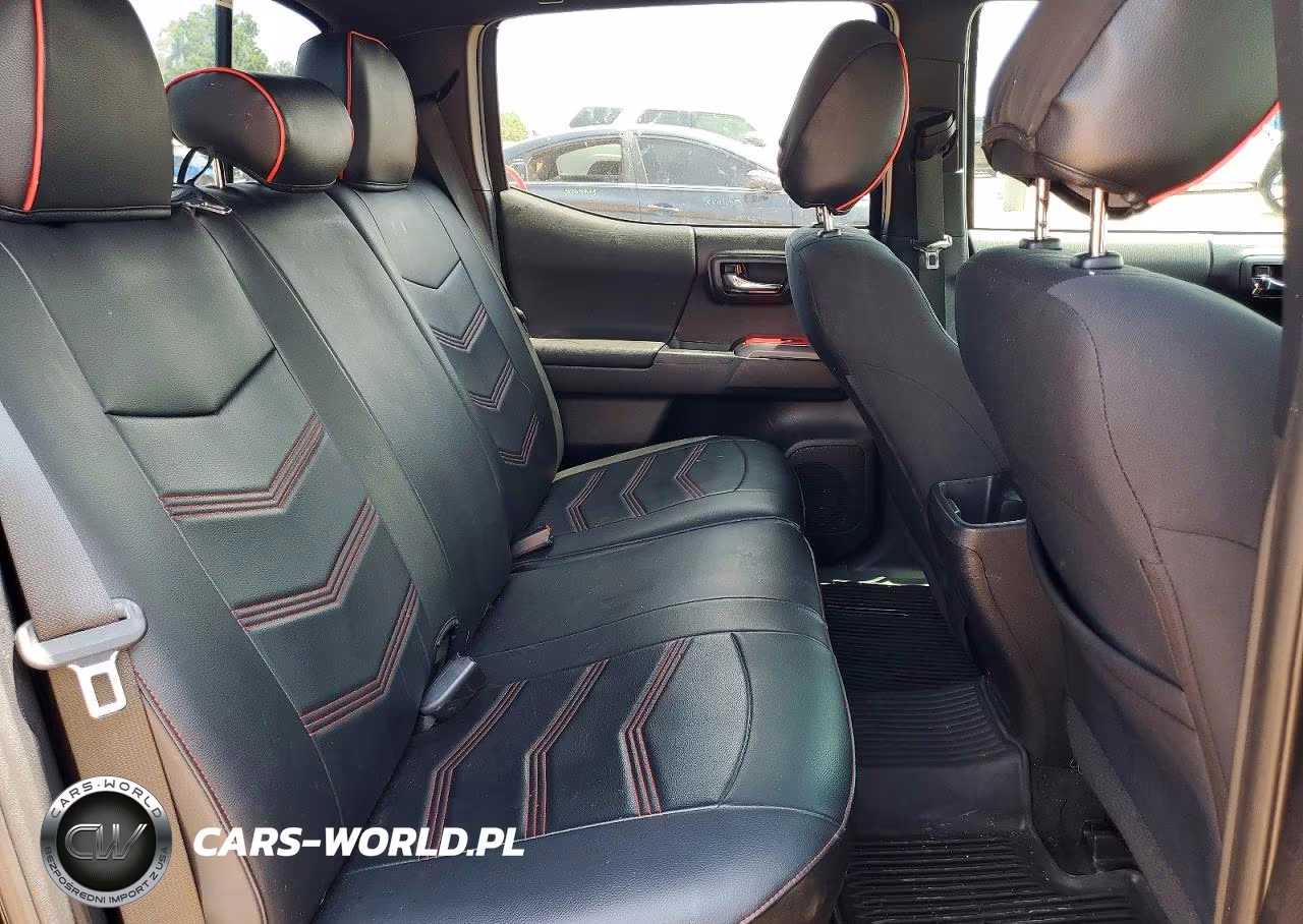 2019 Toyota Tacoma Trd Sport VIN:3TMCZ5AN2KM195156 - 10