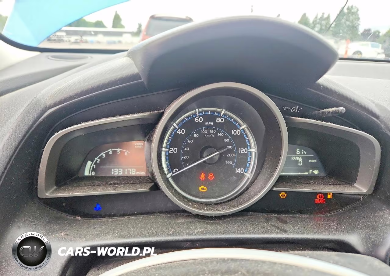 2019 Toyota Yaris L VIN:3MYDLBYV8KY521739 - 9
