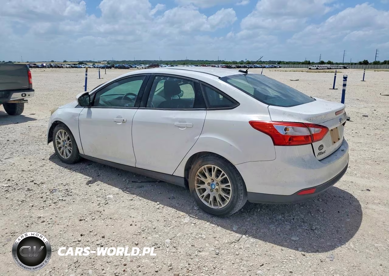 2012 Ford Focus Se VIN:1FAHP3F22CL178140 - 2