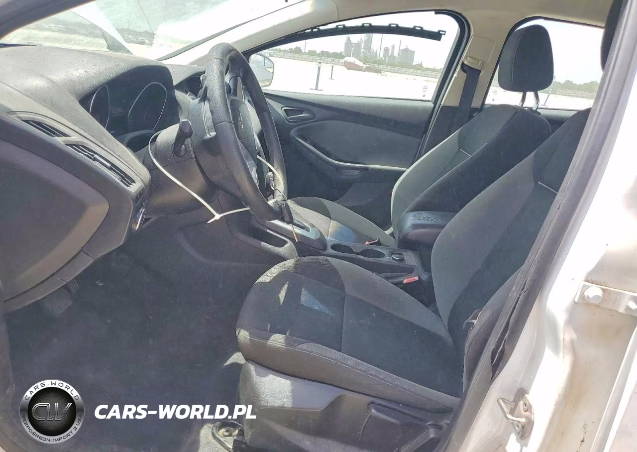 2012 Ford Focus Se VIN:1FAHP3F22CL178140 - 7