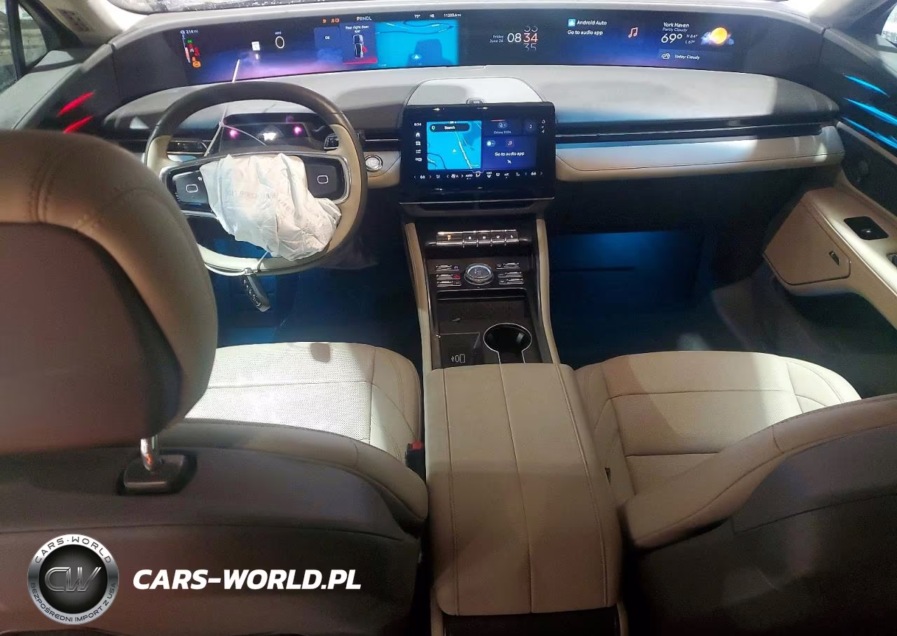 2024 Lincoln Nautilus Premiere VIN:5LMPJ8JA3RJ862923 - 8