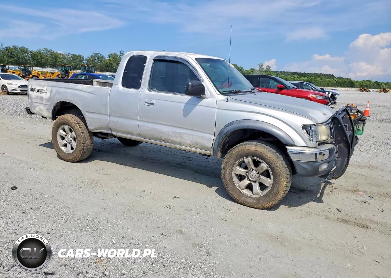 2001 Toyota Tacoma Xtracab VIN:5TEWM72N01Z815851 - 4