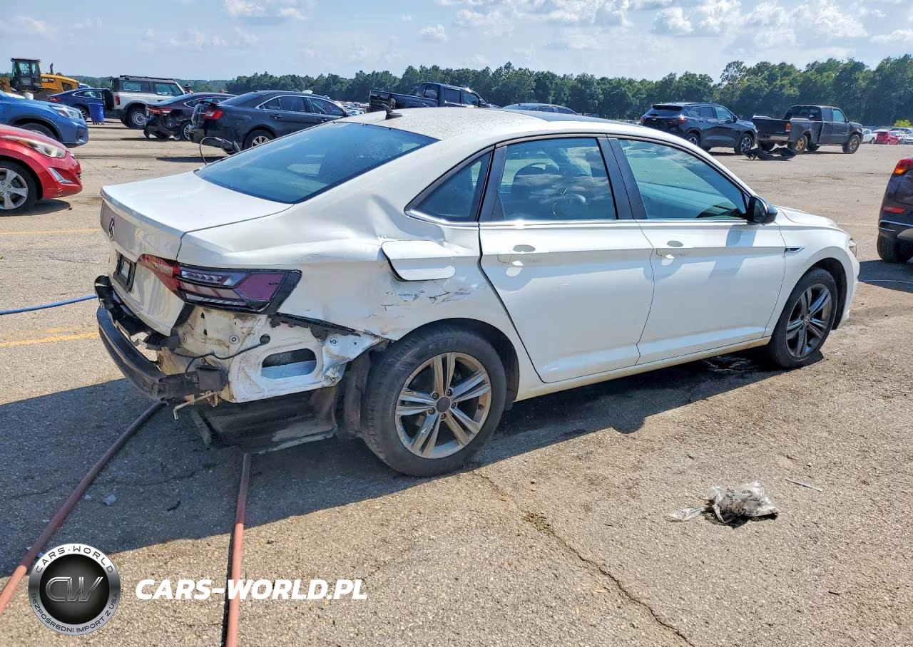 2019 Volkswagen Jetta S VIN:3VWC57BU4KM192690 - 3