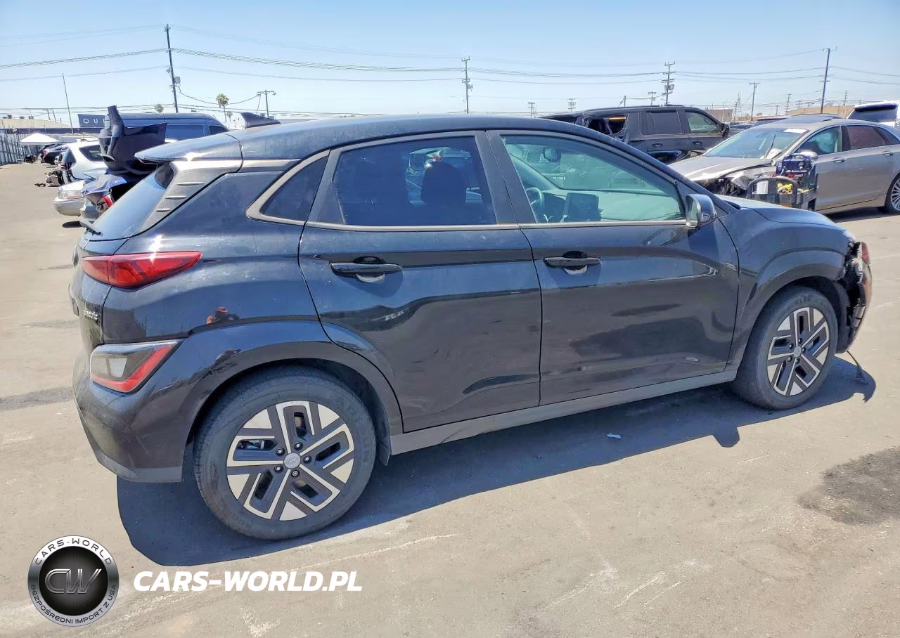 2023 Hyundai Kona Se VIN:KM8K23AG1PU174769 - 3