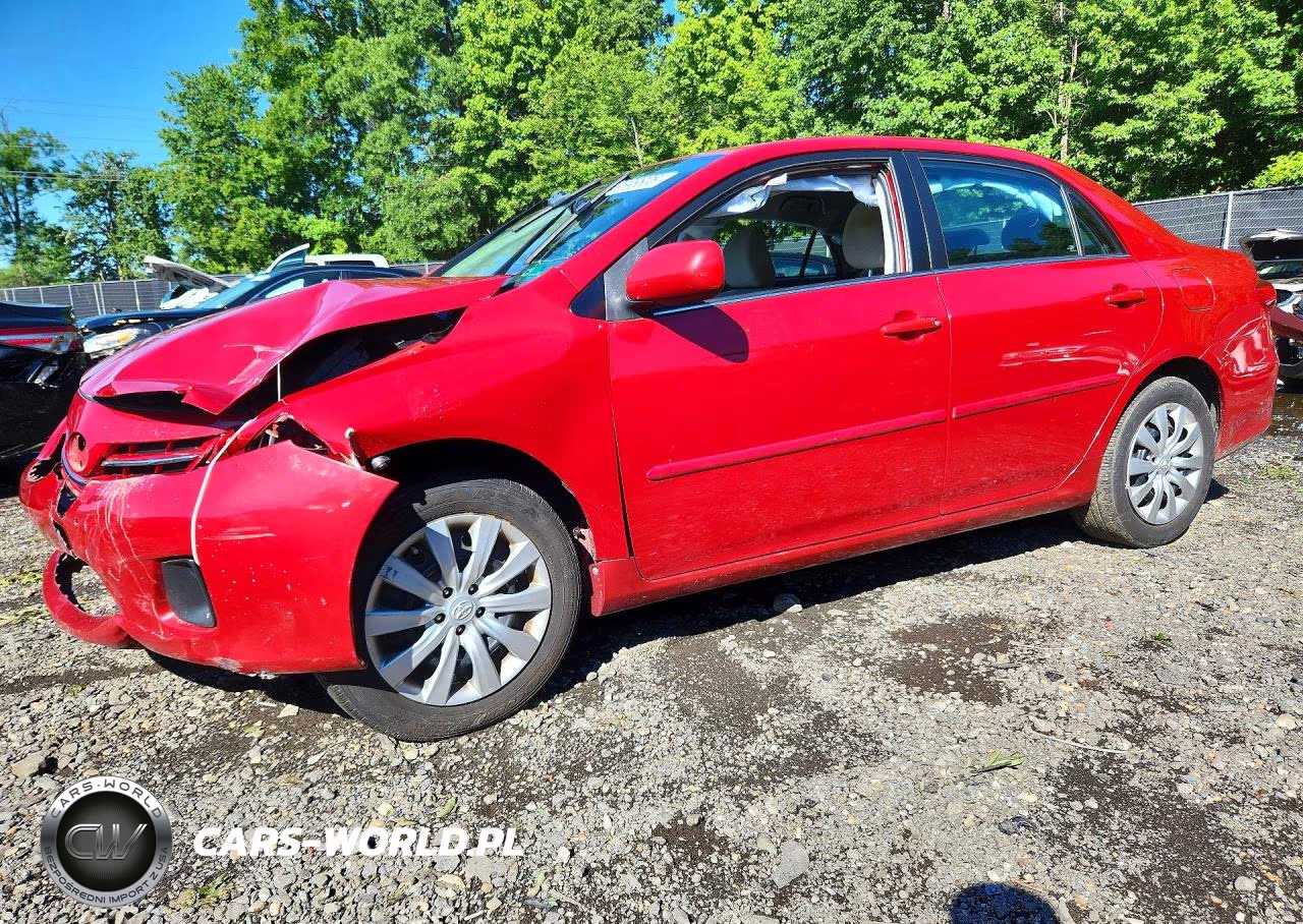 2013 Toyota Corolla Le
