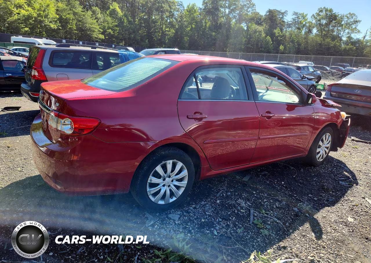 2013 Toyota Corolla Le VIN:2T1BU4EE8DC079454 - 3
