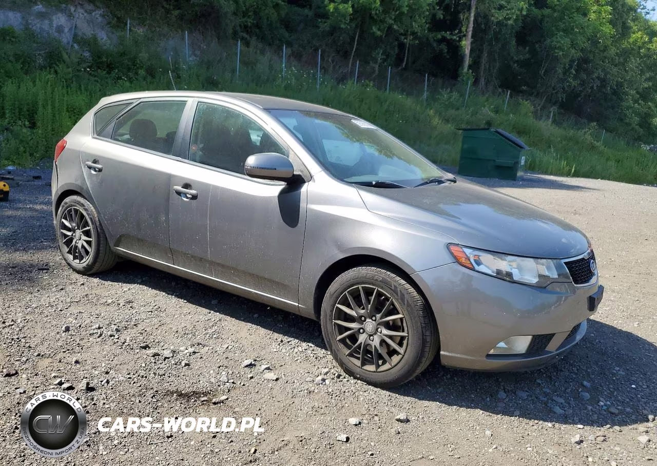 2011 Kia Forte Sx VIN:KNAFW5A34B5399626 - 4