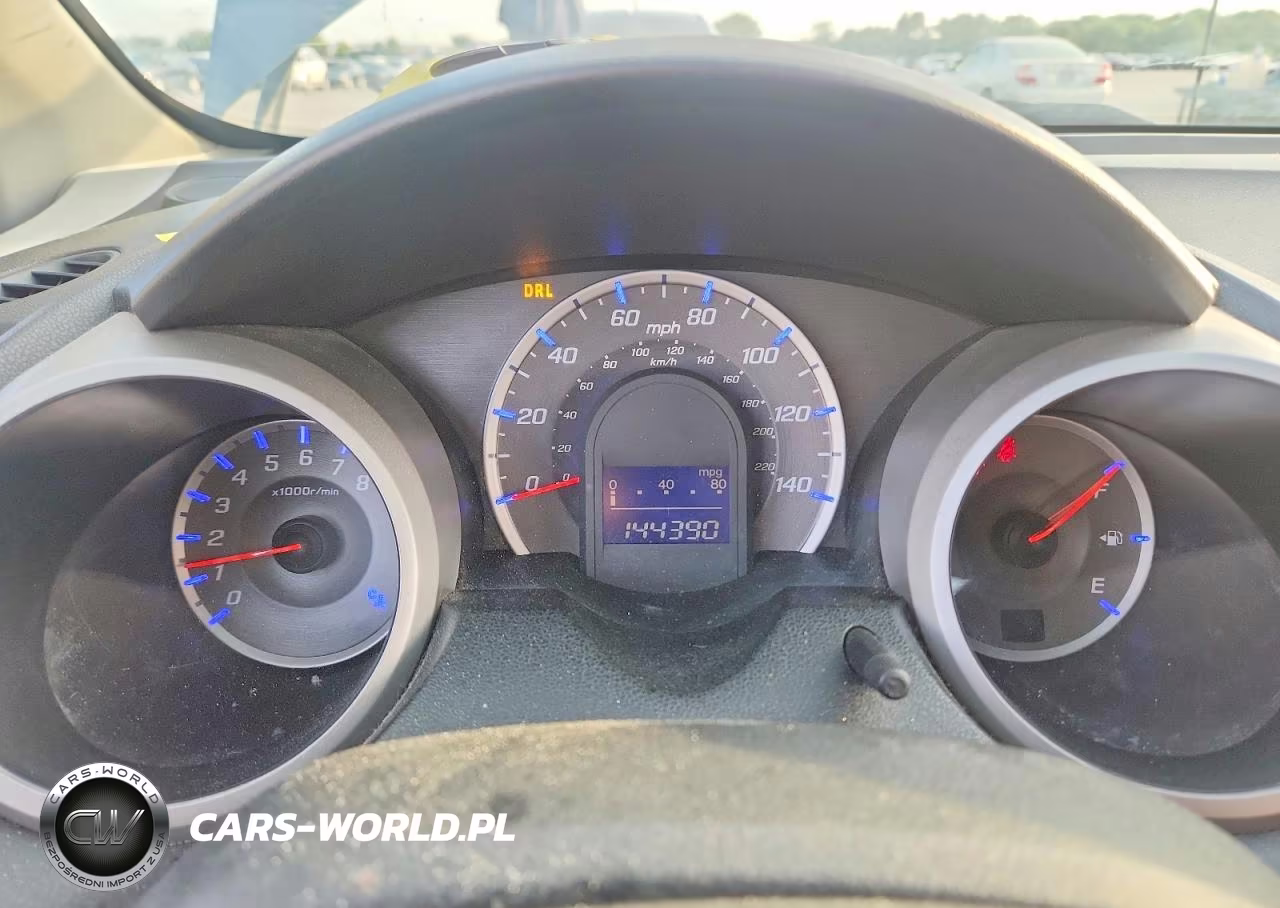 2011 Honda Fit Sport VIN:JHMGE8H53BS007819 - 9